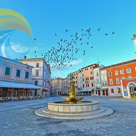 Center 1053 * Rovinj